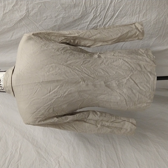 Taupe color blazer - Picture 5 of 15